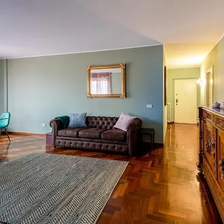 Navigli-duomo Big House With Free Parking • Top! 아파트 *